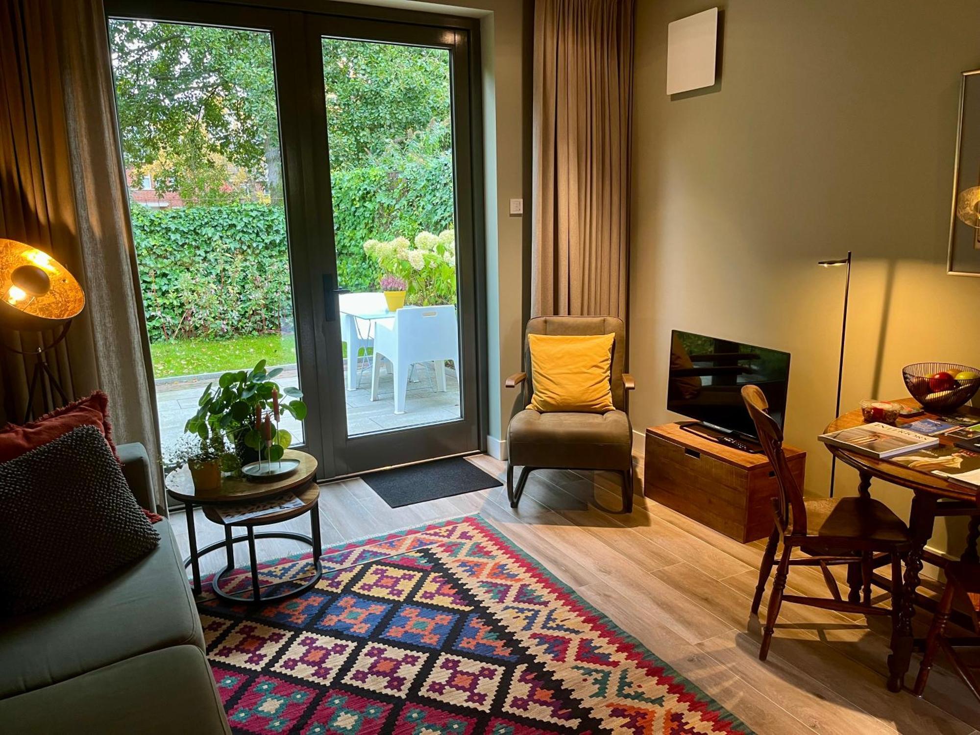Luxe B&B "In De Schulp", Ontspan En Geniet Van Comfort En Stijl Amstelveen Exterior photo